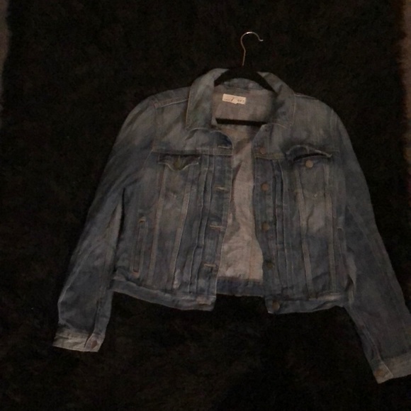 LOFT Jackets & Blazers - Loft Jean Jacket!
